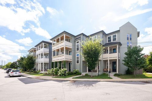 1832 Madison St, Chattanooga, TN, 37408-2141 | Card Image