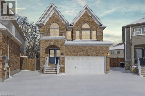 16 Cliffside Crt, Cambridge, ON, N3H0B6 | Card Image