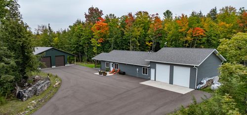 8450 Van Buskirk Rd, Ironwood, MI, 49938 | Card Image