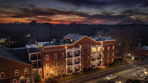 262 W Washington Street, Madison, GA, 30650 | Card Image
