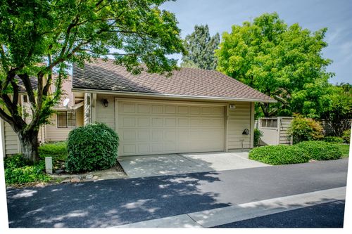 962 W Cross Street, Woodland, CA, 95695 | Card Image