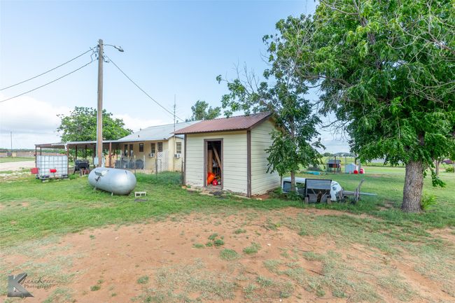 801 State Highway 153, House other with 4 bedrooms, 2 bathrooms and null parking in Wingate TX | Image 21