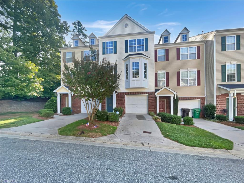 Tarrant Trace Cir, High Point, NC 27265