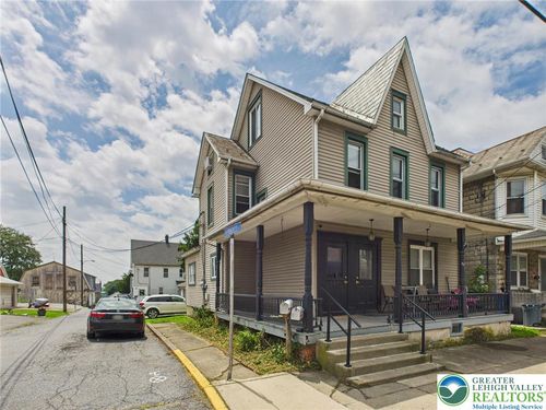 127 Mauch Chunk St, Nazareth, PA, 18064-2029 | Card Image