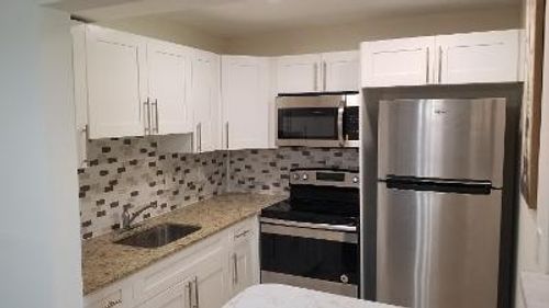 apt-240b-2901 Nw 47th Ter, Lauderdale Lakes, FL, 33313-1740 | Card Image