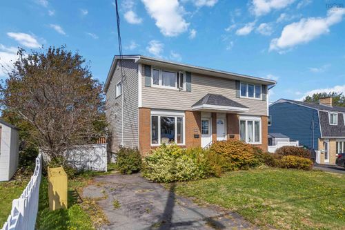 123B Adelaide Ave, Halifax, NS, B3N2P1 | Card Image