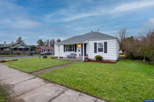 590 Monmouth St, Independence, OR, 97351-1728 | Card Image