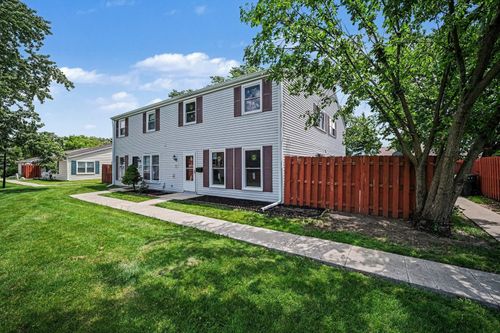 1801 Jamestown Cir, Hoffman Estates, IL, 60169-6825 | Card Image