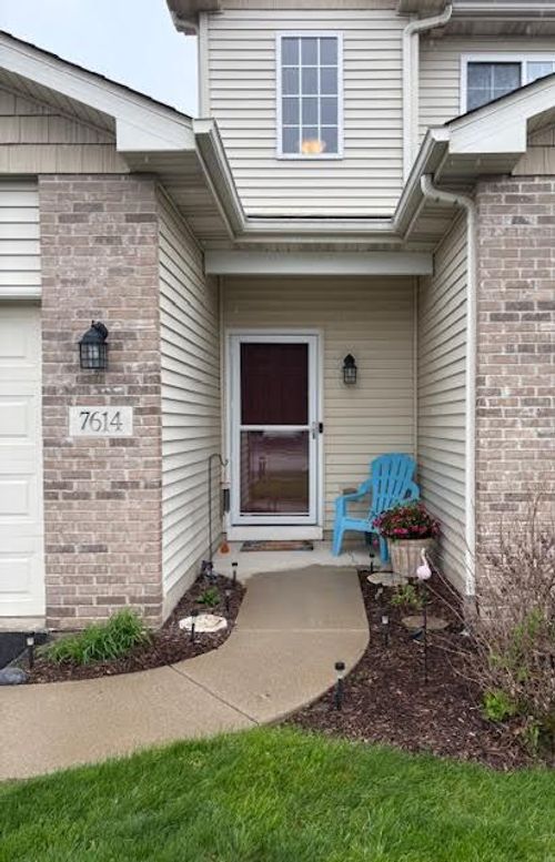 7614 E 111th Ln, Crown Point, IN, 46307-7212 | Card Image