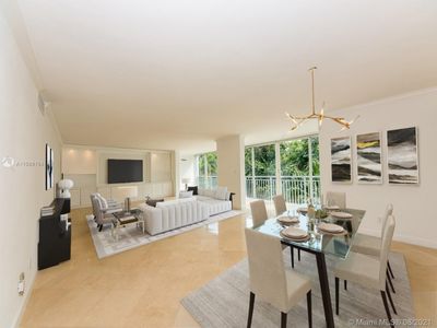 2L - 605 Ocean Dr, Condo with 3 bedrooms, 3 bathrooms and null parking in Key Biscayne FL | Image 2