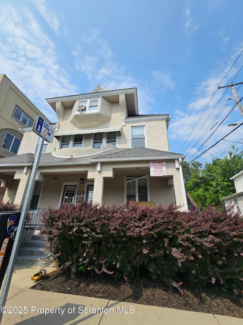 1207 Mulberry St, Scranton, PA, 18510-2205 | Card Image