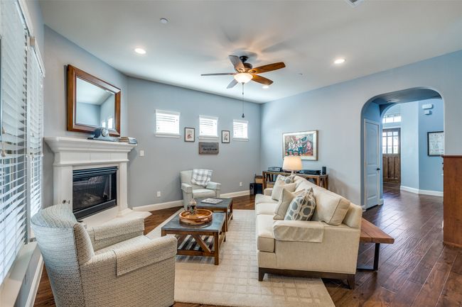8617 Grassland Dr, Condo with 3 bedrooms, 3 bathrooms and null parking in Mckinney TX | Image 7