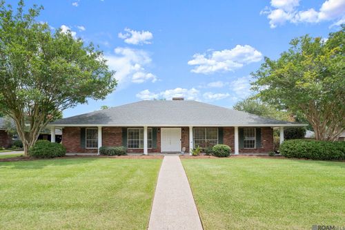11995 Parkbrook Ave, Baton Rouge, LA, 70816-4673 | Card Image