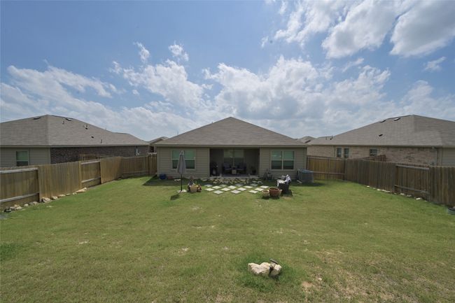 Large privacy fenced backyard | Image 36