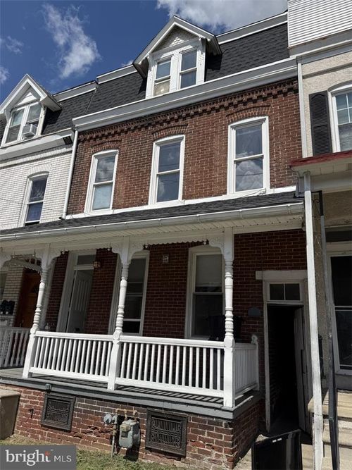 317 N 13th St, Allentown, PA, 18102-5603 | Card Image