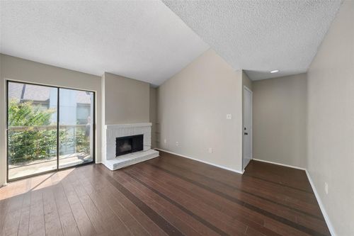 apt-298-10053 Westpark Dr, Houston, TX, 77042-5920 | Card Image