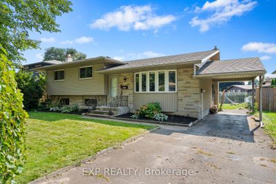 6536 Glengate St, House other with 3 bedrooms, 3 bathrooms and 3 parking in Niagara Falls ON | Image 3