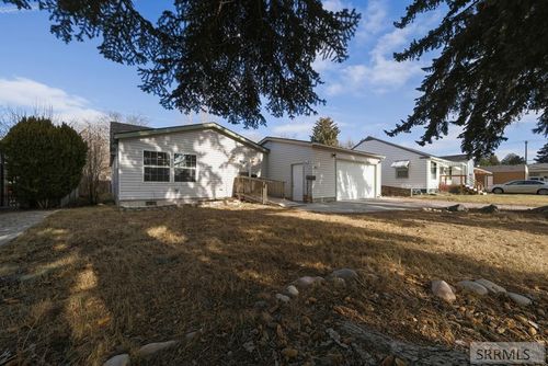 453 9th St, Idaho Falls, ID, 83404-4808 | Card Image