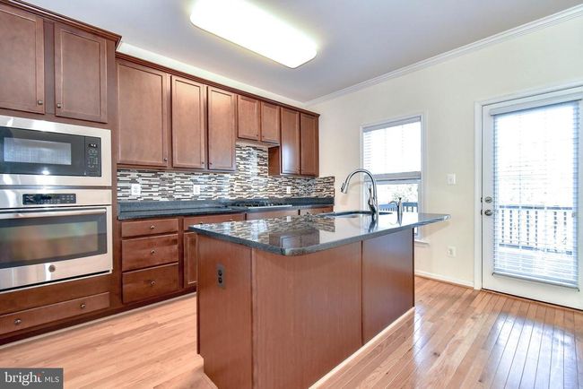 25065 Green Mountain Ter, Townhouse with 3 bedrooms, 4 bathrooms and null parking in ALDIE VA | Image 12