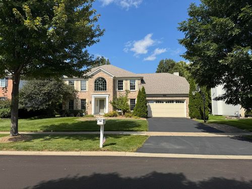 2511 Wild Timothy Rd, Naperville, IL, 60564-4348 | Card Image