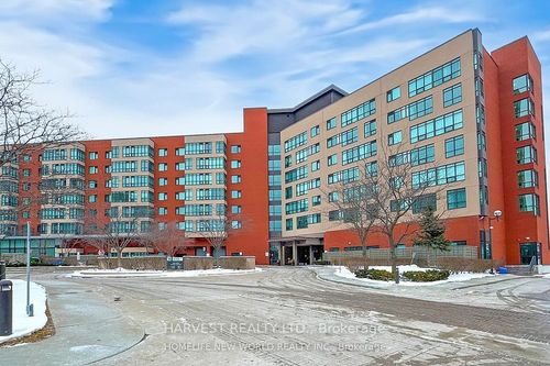 108-90 Scottfield Dr, Scarborough, ON, M1S5W4 | Card Image