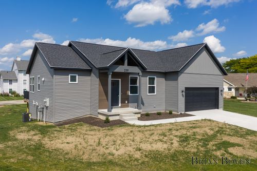239 W Gardner St, Sparta, MI, 49345-1722 | Card Image