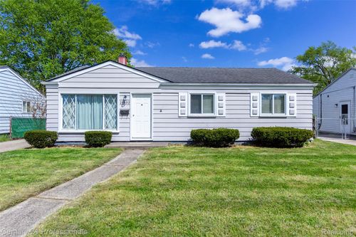 21892 Ehlert Avenue, Warren, MI, 48089 | Card Image