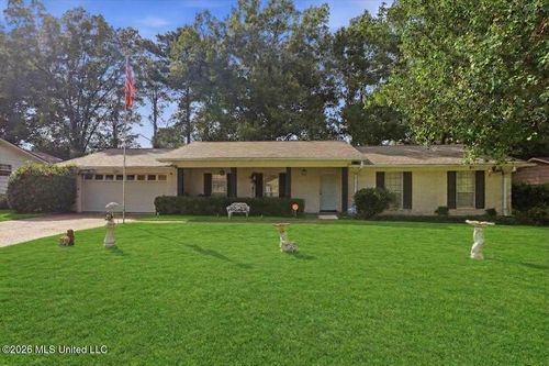 1219 Canterbury Ln, Clinton, MS, 39056-3401 | Card Image