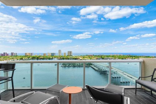 2609-2640 Lake Shore Dr, RIVIERA BEACH, FL, 33404-4665 | Card Image