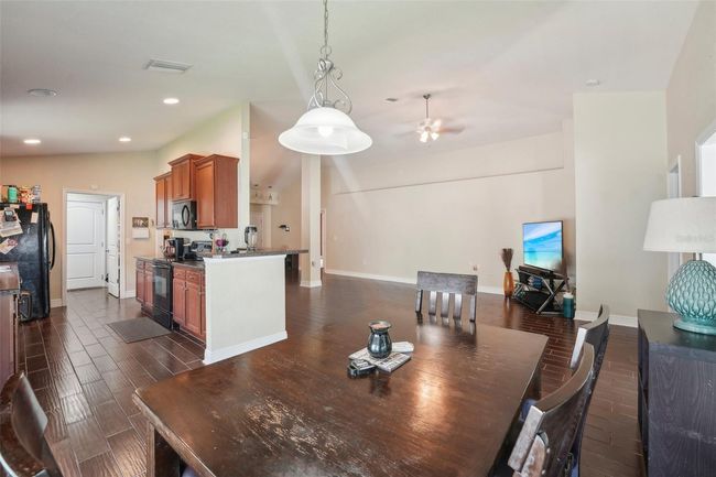 10711 Standing Stone Dr, House other with 3 bedrooms, 2 bathrooms and null parking in Wimauma FL | Image 12