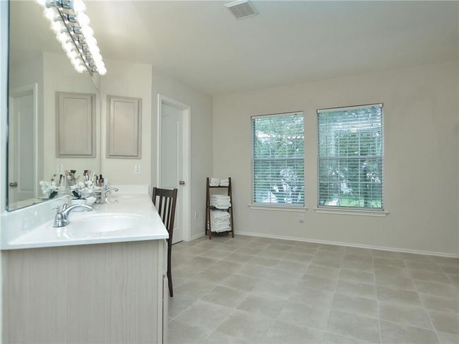 2205 Rachel Rdg, House other with 5 bedrooms, 3 bathrooms and null parking in Cedar Park TX | Image 12