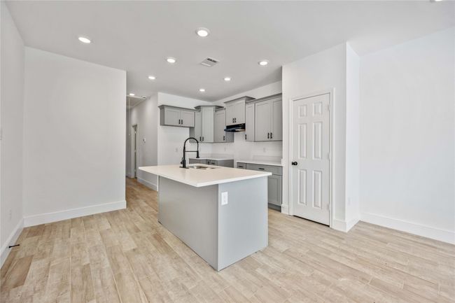 AB - 4139 Brinkley St, Home with 6 bedrooms, 4 bathrooms and null parking in Houston TX | Image 6