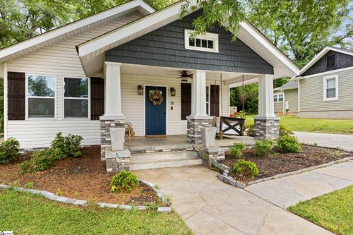 18 Jervey Ave, Greenville, SC, 29607-2309 | Card Image