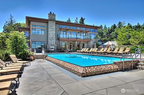 apt-201-51 Pine St, Edmonds, WA, 98020-7254 | Card Image