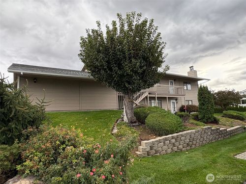 unit-15-1352 Eastmont Ave, East Wenatchee, WA, 98802-4292 | Card Image