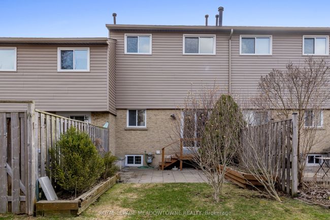 46 - 46 Tara Park Cres, Condo with 3 bedrooms, 2 bathrooms and 1 parking in Brampton ON | Image 40