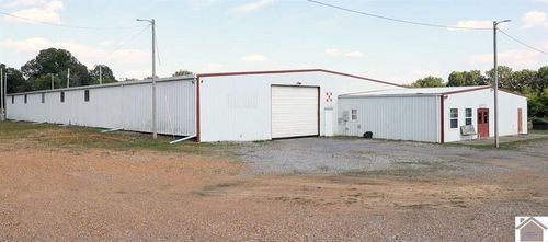 31 E Vaughn Rd, Mayfield, KY, 42066-9011 | Card Image