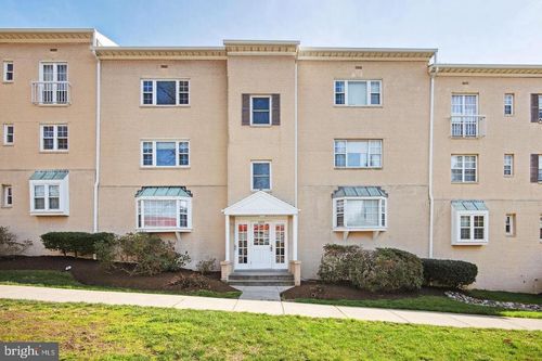 301-6243 Wilson Blvd, FALLS CHURCH, VA, 22044-3227 | Card Image