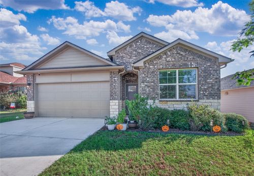 125 Fair Anne Dr, Georgetown, TX, 78626-2696 | Card Image