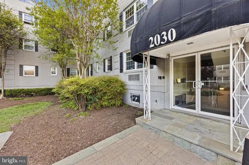 102-2030 N Vermont Street N, ARLINGTON, VA, 22207 | Card Image