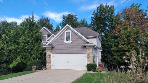 5818 Forest Xing, Erie, PA, 16506-7004 | Card Image