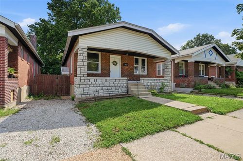 3850 Kingsland Court, St Louis, MO, 63116 | Card Image