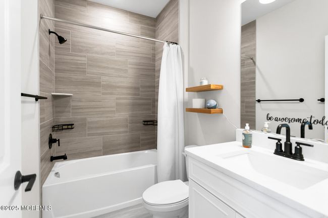 29 Signal Ave, Condo with 3 bedrooms, 4 bathrooms and null parking in Oceanport NJ | Image 25
