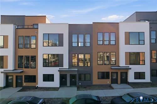 606 Decatur St, Richmond, VA, 23224-4151 | Card Image