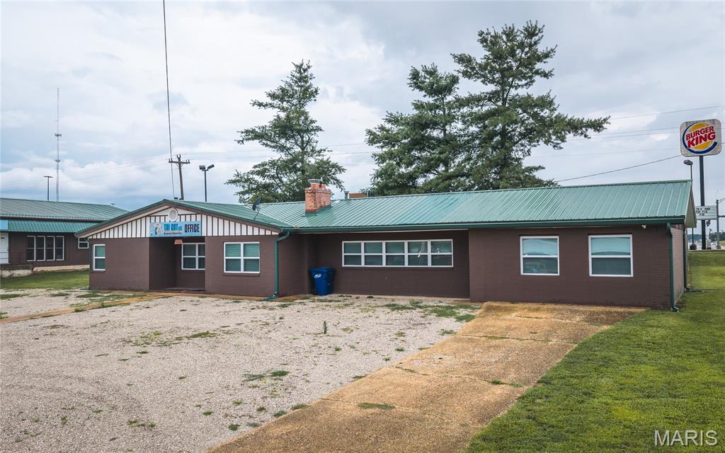 Commercial Sale in Salem 3