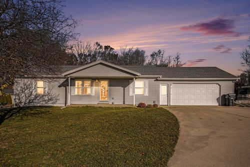 1177 106th Ave, Plainwell, MI, 49080-1009 | Card Image