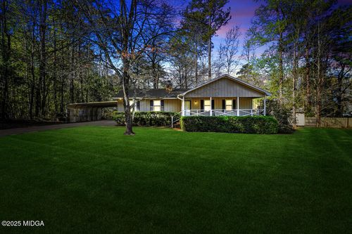 933 Chisholm Trl, Macon, GA, 31220-3713 | Card Image