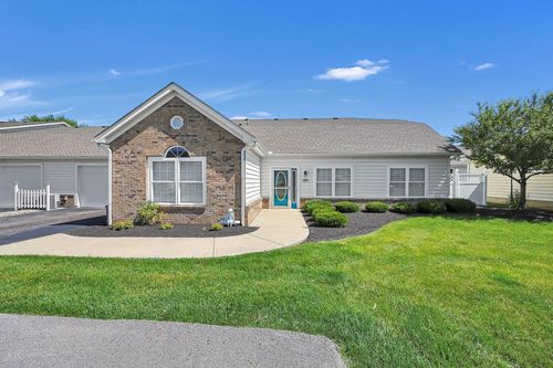 205 Cumberland Meadows Cir, Hebron, OH, 43025-7514 | Card Image