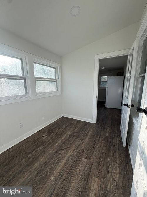 c-517 Bentley Avenue, BEVERLY, NJ, 08010 | Card Image