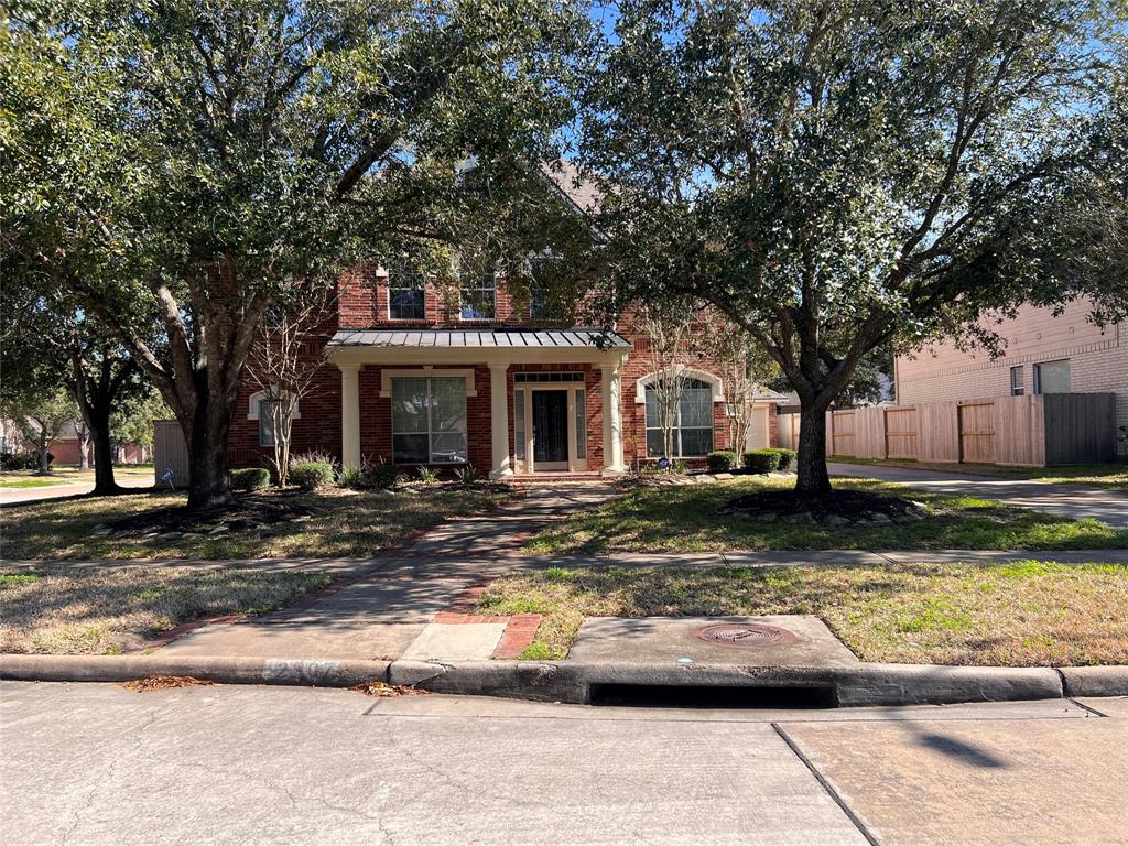 Wickwood Dr, Pearland, TX 77584